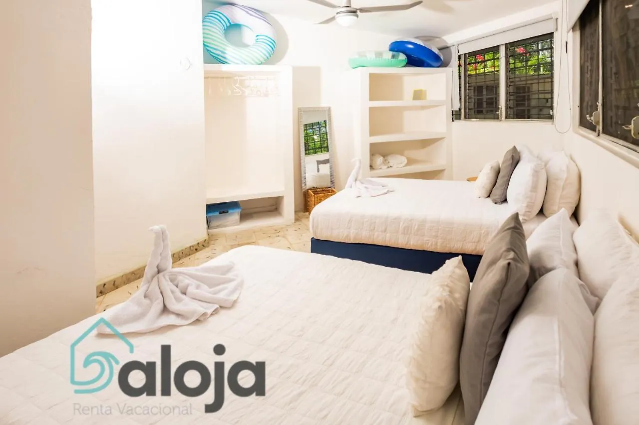 Villa Xtohil With Private Access To The Magic 7 Colors Lagoon Bacalar