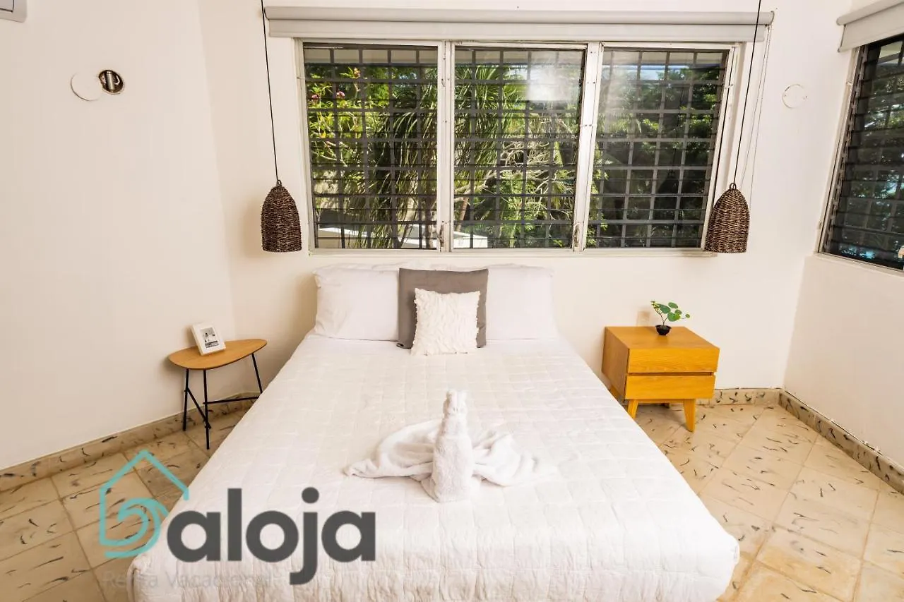 Villa Xtohil With Private Access To The Magic 7 Colors Lagoon Bacalar 0*,  México