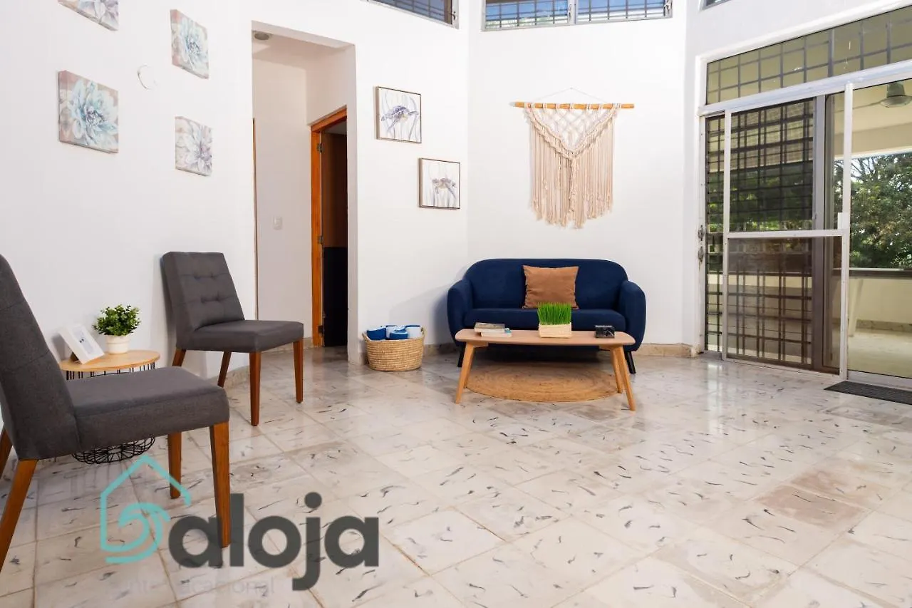 Villa Xtohil With Private Access To The Magic 7 Colors Lagoon Bacalar