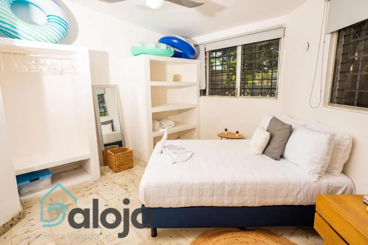 Villa Xtohil With Private Access To The Magic 7 Colors Lagoon Bacalar Mexico