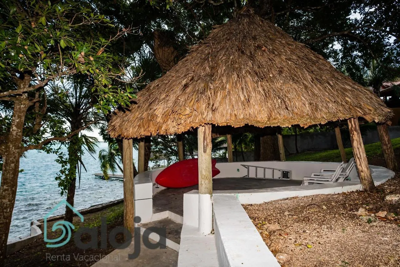 Villa Xtohil With Private Access To The Magic 7 Colors Lagoon Bacalar 0*,