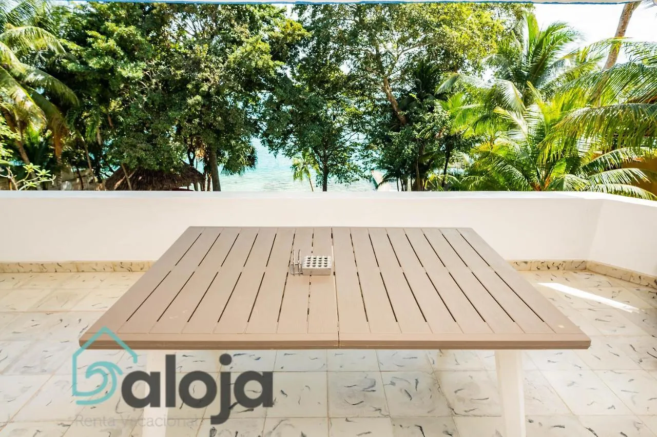 Villa Xtohil With Private Access To The Magic 7 Colors Lagoon Bacalar Mexico