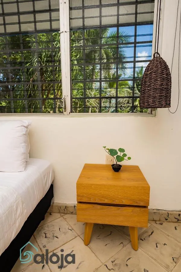 Villa Xtohil With Private Access To The Magic 7 Colors Lagoon Bacalar