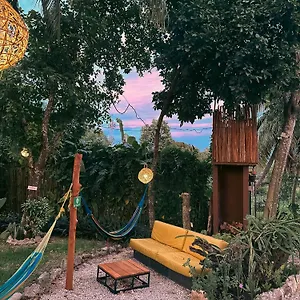 El Buho Eco-cabanas Bacalar