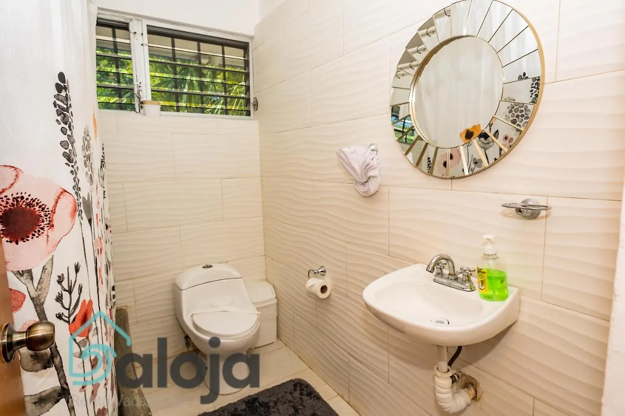 Villa Xtohil With Private Access To The Magic 7 Colors Lagoon 바칼라르